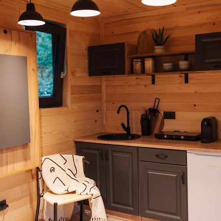Tiny Heaven Cabin Calimanesti Exterior photo